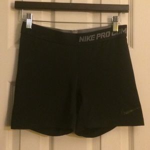 Nike spandex shorts size m dri fit